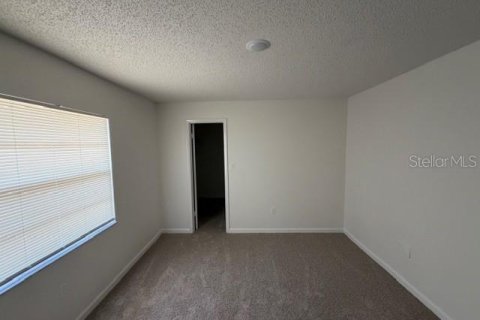 House in Lake Wales, Florida 2 bedrooms, 93.46 sq.m. № 2114558 - photo 9