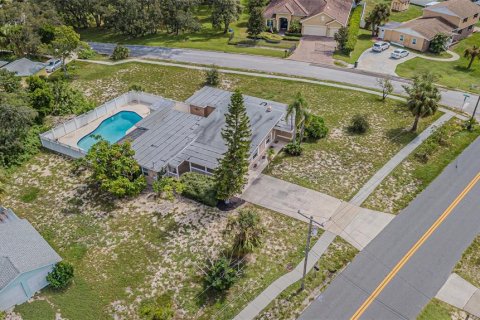 Casa en Tarpon Springs, Florida 4 dormitorios, 217.86 m2 № 2124912