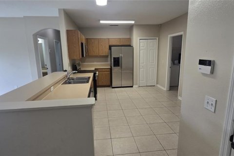 House in Kissimmee, Florida 3 bedrooms, 130.06 sq.m. № 2258734 - photo 2