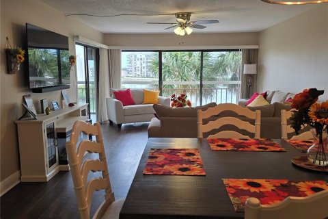 Condominio en alquiler en South Pasadena, Florida, 1 dormitorio, 97.55 m2 № 1566763 - foto 12