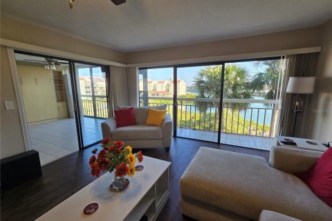 Condominio en alquiler en South Pasadena, Florida, 1 dormitorio, 97.55 m2 № 1566763 - foto 22