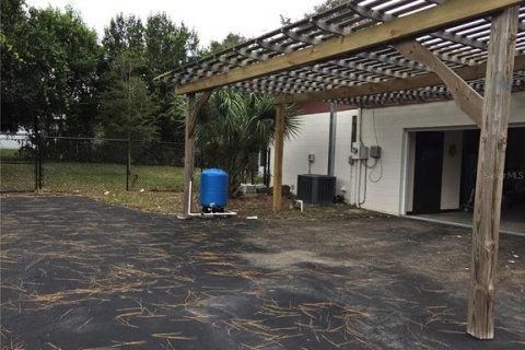 House in Ocala, Florida 4 bedrooms, 223.52 sq.m. № 2399176 - photo 13