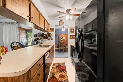 Casa en venta en Port Richey, Florida, 2 dormitorios, 132.11 m2 № 2122622 - foto 19