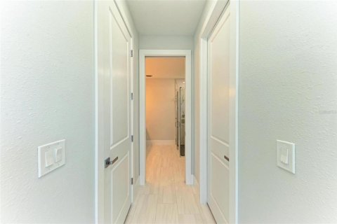 Casa en venta en Venice, Florida, 4 dormitorios, 181.9 m2 № 1430766 - foto 19