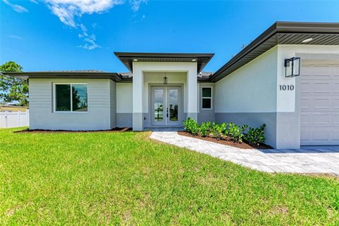 Casa en venta en Venice, Florida, 4 dormitorios, 181.9 m2 № 1430766 - foto 3