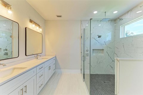 Casa en venta en Venice, Florida, 4 dormitorios, 181.9 m2 № 1430766 - foto 20