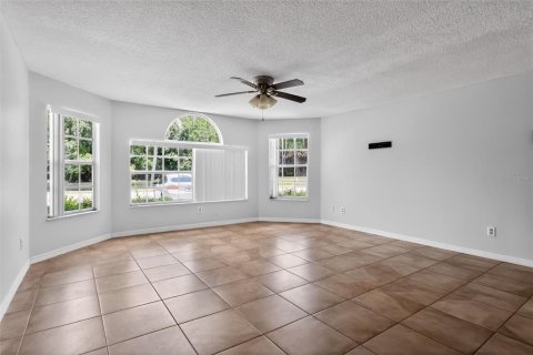Copropriété à vendre à Kissimmee, Floride: 3 chambres, 123.19 m2 № 2100987 - photo 9