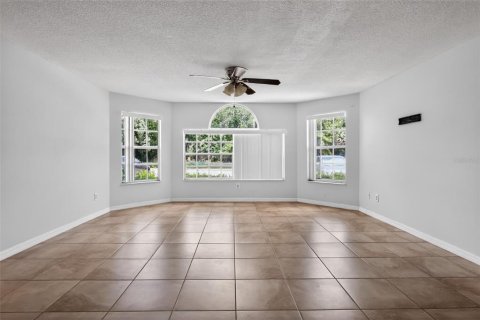 Copropriété à vendre à Kissimmee, Floride: 3 chambres, 123.19 m2 № 2100987 - photo 4