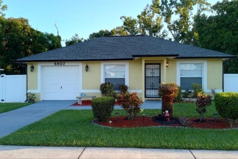 Villa ou maison à Tampa, Floride 3 chambres, 96.62 m2 № 2106857