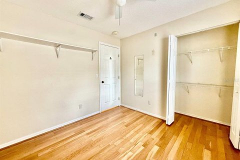 Villa ou maison à louer à Tampa, Floride: 3 chambres, 96.62 m2 № 2106857 - photo 10