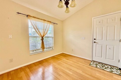 Villa ou maison à louer à Tampa, Floride: 3 chambres, 96.62 m2 № 2106857 - photo 6