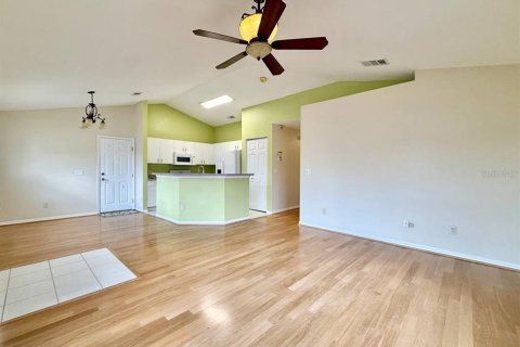 Villa ou maison à louer à Tampa, Floride: 3 chambres, 96.62 m2 № 2106857 - photo 4