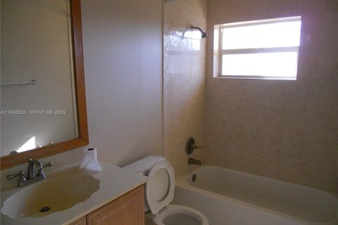 Adosado en venta en Homestead, Florida, 3 dormitorios, 114.46 m2 № 2030977 - foto 15