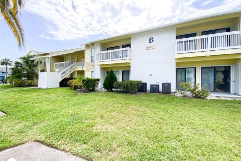 Condo à Palm Harbor, Floride, 2 chambres  № 2096420