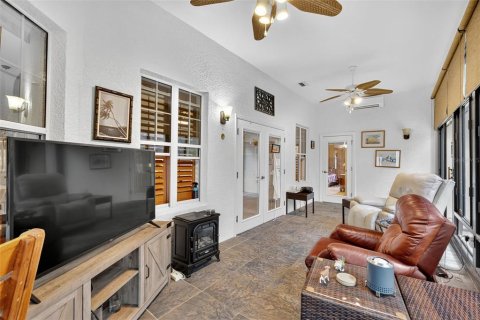 Casa en venta en Leesburg, Florida, 2 dormitorios, 191.84 m2 № 1916194 - foto 24