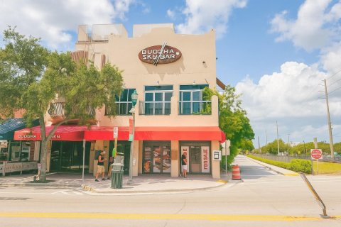 Commercial property in Delray Beach, Florida № 2246457