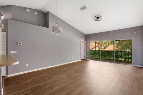 Copropriété à louer à Oxford, Floride: 3 chambres, 119.94 m2 № 2142621 - photo 12