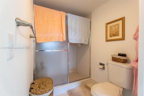 Condominio en venta en Pembroke Pines, Florida, 2 dormitorios, 126.72 m2 № 1944773 - foto 11