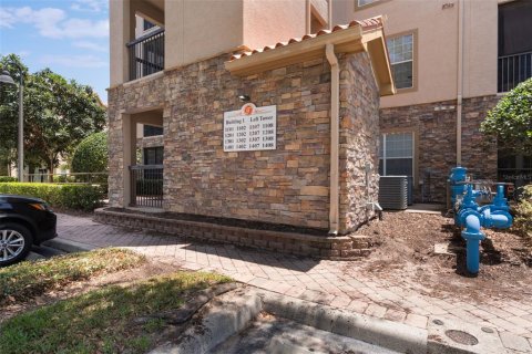 Condo in Davenport, Florida, 2 bedrooms  № 1718252 - photo 3