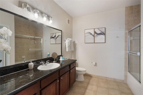 Condo in Davenport, Florida, 2 bedrooms  № 1718252 - photo 16