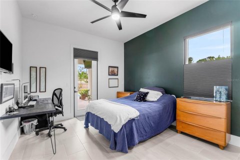 House in Saint Lucie, Florida 3 bedrooms, 158.68 sq.m. № 1902747 - photo 23