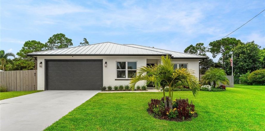 House in Saint Lucie, Florida 3 bedrooms, 158.68 sq.m. № 1902747