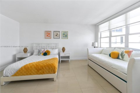 Condominio en alquiler en Miami Beach, Florida, 49.24 m2 № 1728210 - foto 8