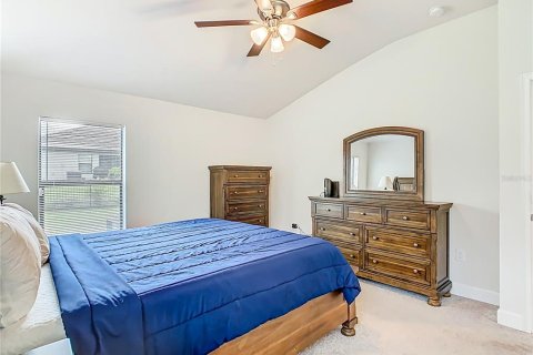 House in Auburndale, Florida 4 bedrooms, 169.08 sq.m. № 1913243 - photo 27