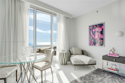 Снять в аренду кондоминиум в Майами-Бич, Флорида 3 спальни, 274.9м2, № 1963569 - фото 24