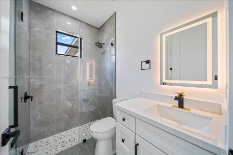 Villa ou maison à vendre à Cape Coral, Floride: 3 chambres, 128.86 m2 № 2080086 - photo 11