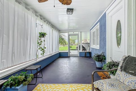 Купить виллу или дом в Киссимми, Флорида 8 комнат, 141.95м2, № 1657629 - фото 3