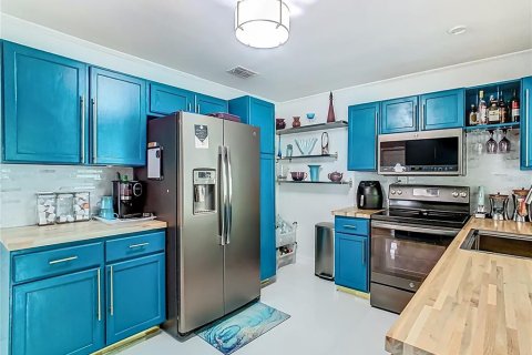 Купить виллу или дом в Киссимми, Флорида 8 комнат, 141.95м2, № 1657629 - фото 13