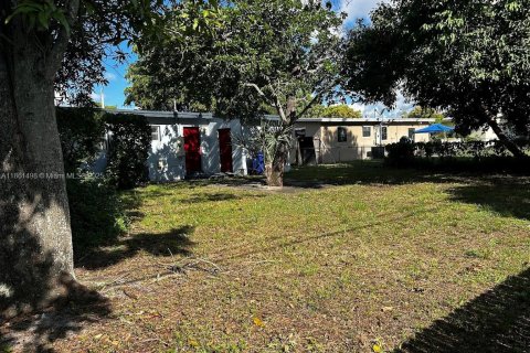 House in Fort Lauderdale, Florida 3 bedrooms, 86.96 sq.m. № 1890775 - photo 26