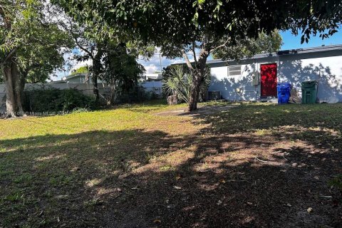 House in Fort Lauderdale, Florida 3 bedrooms, 86.96 sq.m. № 1890775 - photo 28