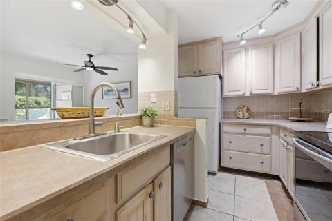 Copropriété à vendre à Deltona, Floride: 2 chambres, 83.33 m2 № 2099283 - photo 12