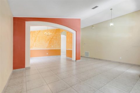 Снять в аренду виллу или дом в Орландо, Флорида 5 комнат, 172.61м2, № 1793748 - фото 8