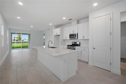 Villa ou maison à vendre à Apollo Beach, Floride: 3 chambres, 157.93 m2 № 2227159 - photo 16