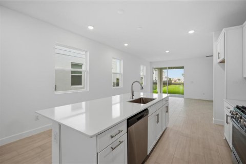 Villa ou maison à vendre à Apollo Beach, Floride: 3 chambres, 157.93 m2 № 2227159 - photo 15