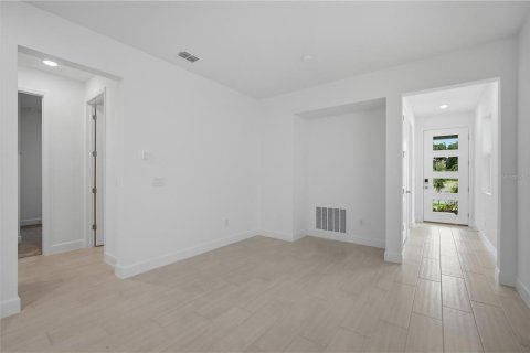 Villa ou maison à vendre à Apollo Beach, Floride: 3 chambres, 157.93 m2 № 2227159 - photo 7