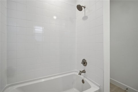 Villa ou maison à vendre à Apollo Beach, Floride: 3 chambres, 157.93 m2 № 2227159 - photo 13
