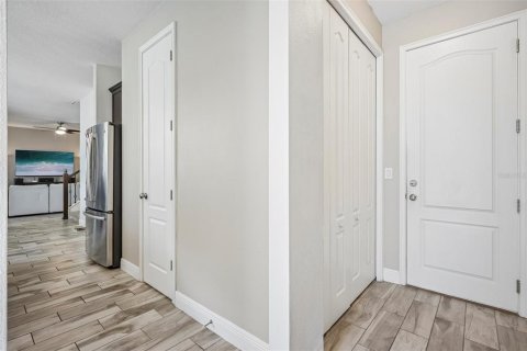 Villa ou maison à vendre à Sun City Center, Floride: 5 chambres, 292.55 m2 № 2298234 - photo 6