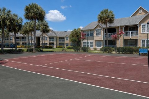 Condo in Orlando, Florida, 2 bedrooms № 2217554 - photo 22