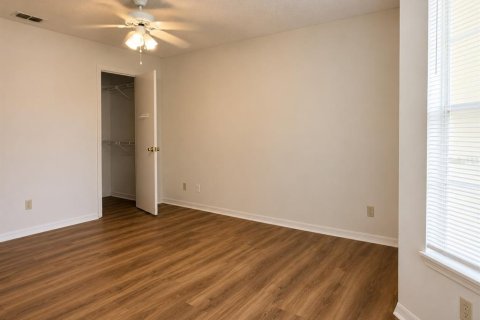 Condo in Orlando, Florida, 2 bedrooms № 2217554 - photo 9
