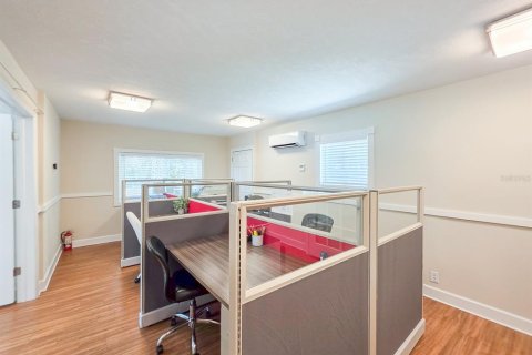 Propiedad comercial en venta en Palm Coast, Florida, 187.11 m2 № 2167041 - foto 14