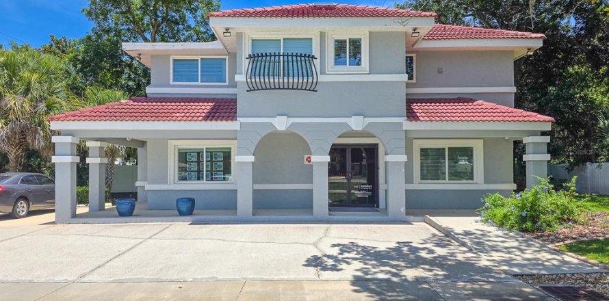 Propiedad comercial en Palm Coast, Florida 187.11 m2 № 2167041