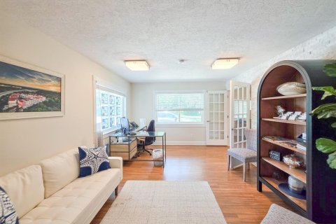 Propiedad comercial en venta en Palm Coast, Florida, 187.11 m2 № 2167041 - foto 7