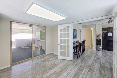 Propiedad comercial en venta en Palm Coast, Florida, 187.11 m2 № 2167041 - foto 20