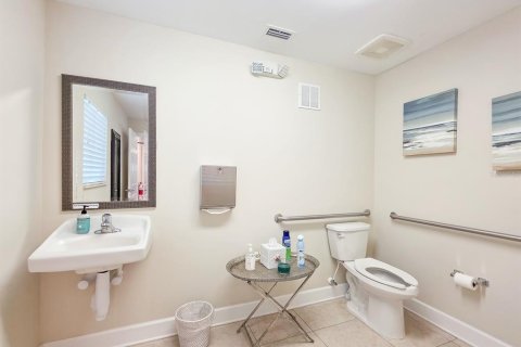 Propiedad comercial en venta en Palm Coast, Florida, 187.11 m2 № 2167041 - foto 11