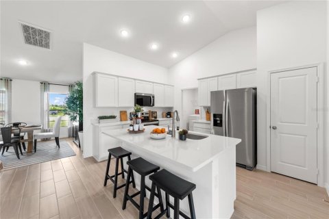 Casa en venta en Citrus Springs, Florida, 4 dormitorios, 169.92 m2 № 2091857 - foto 5