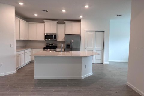 House in Alachua, Florida 4 bedrooms, 210.7 sq.m. № 2238920 - photo 13